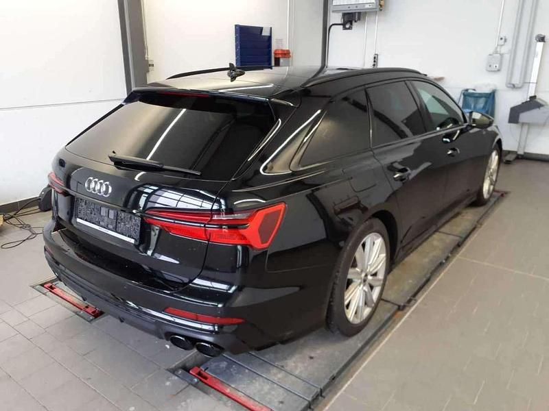 Używany Audi S6 Ambiente 344 KM (253 kW) 2022 Czarny Kombi