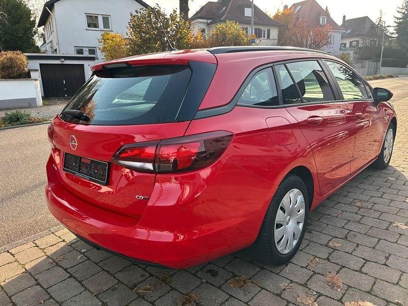 Gebraucht Opel Astra Selection 110 PS (80 kW) 2018 Rot Kombi