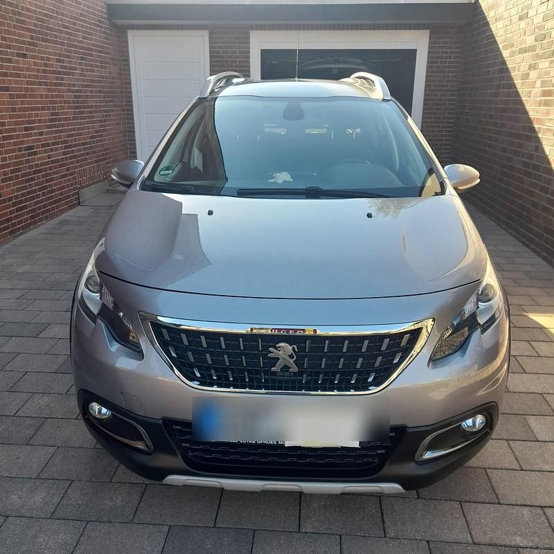 Silber Gebraucht 2017 Peugeot 2008 SUV | 11.250 € (Fairer Preis) - Bild 1/4