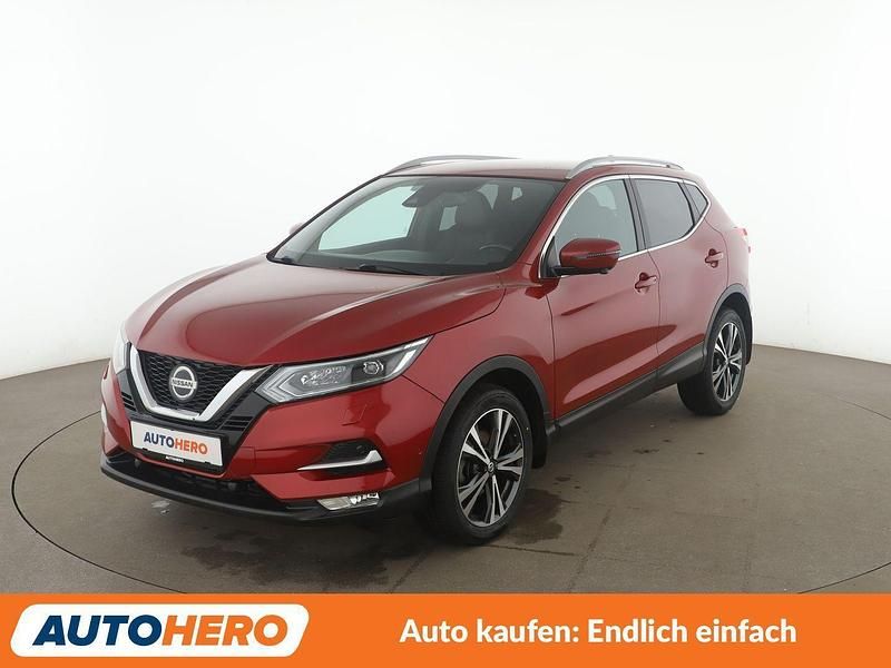 Rot Gebraucht 2018 Nissan Qashqai 360º SUV | 16.520 € (Fairer Preis) - Bild 1/3