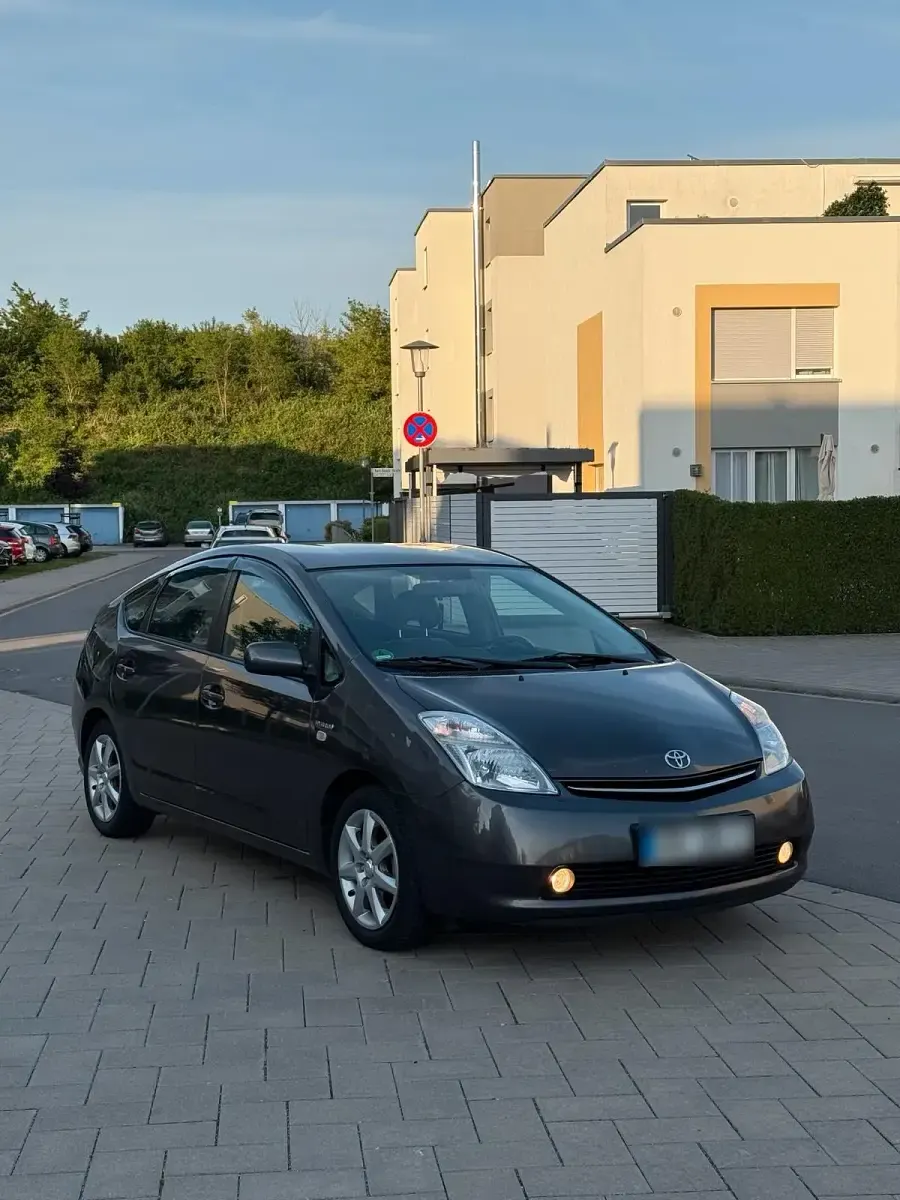 Occasion Toyota Prius 77 ch (56 kW) 2008 Argent Citadine