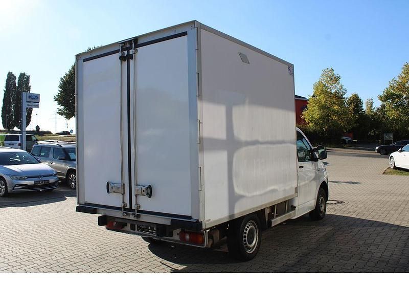 Gebraucht VW Transporter 102 PS (75 kW) 2018 Weiß Van