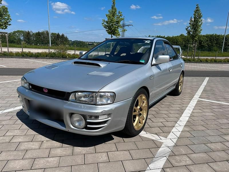 Silber Gebraucht 1995 Subaru Impreza Limousine | 17.000 € - Bild 1/4