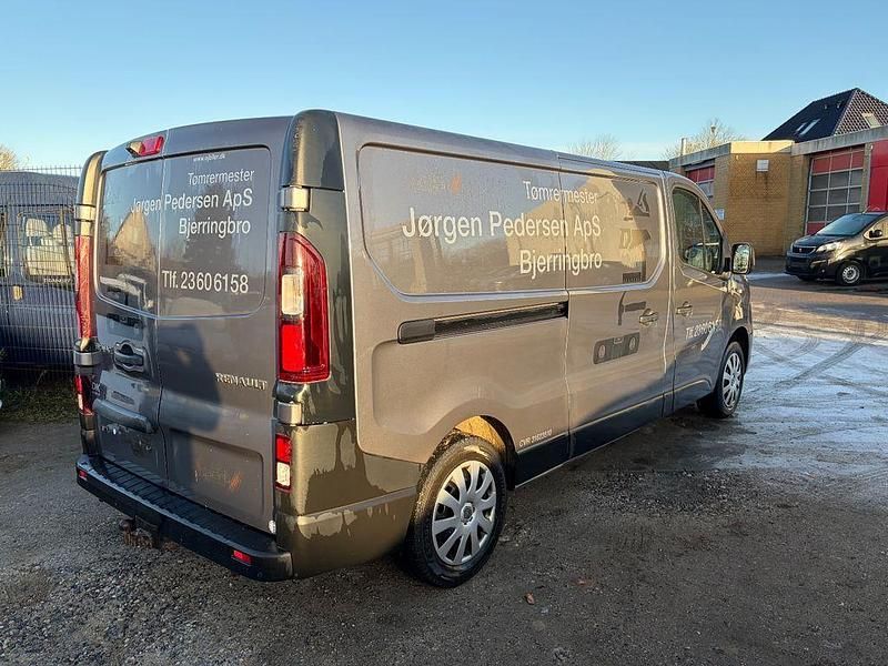 Gebraucht Renault Trafic 120 PS (88 kW) 2019 Grau Van / Kleinbus