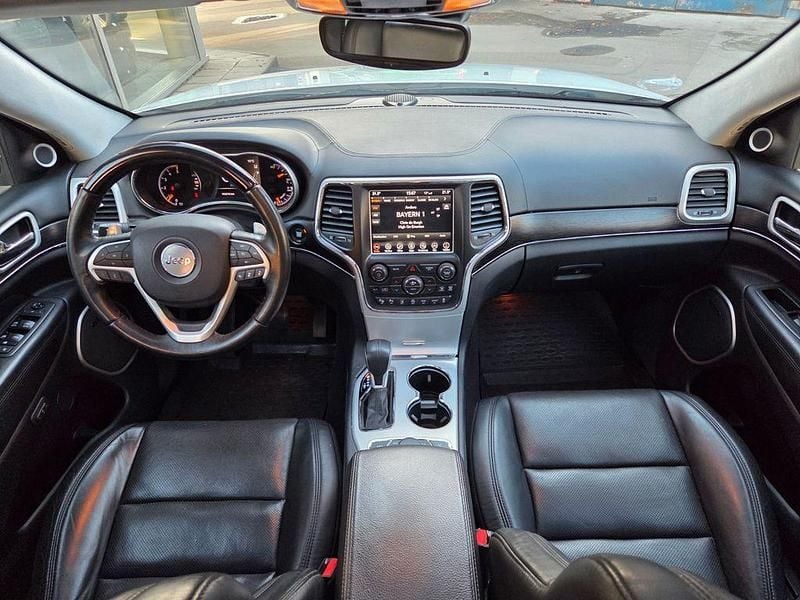 Gebraucht Jeep Grand Cherokee Summit 250 PS (183 kW) 2019 Weiß SUV