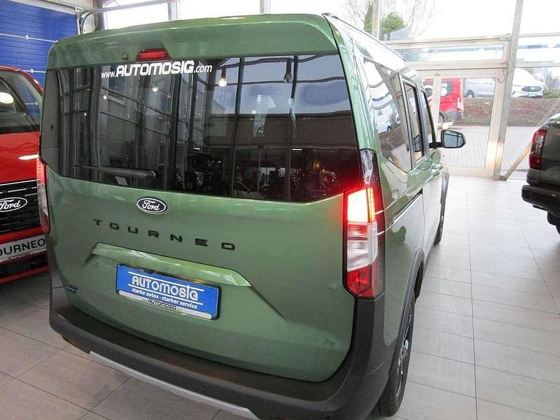 Neu Ford Tourneo Active 100 kW (136 PS) 2025 Grün Kombi