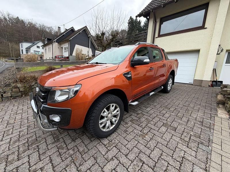Gebraucht Ford Ranger Wildtrack 200 PS (147 kW) 2015 Orange Pickup
