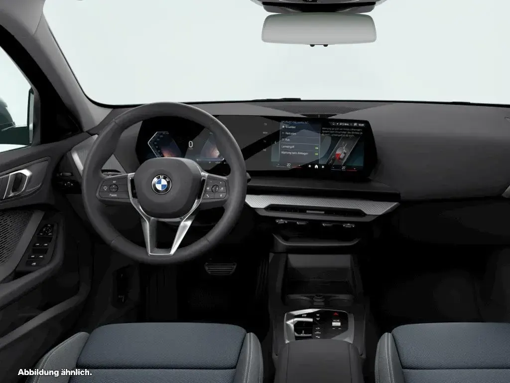 Neu BMW 120 Shadowline 156 PS (114 kW) 2025 Skyscraper grau metallic Kleinwagen