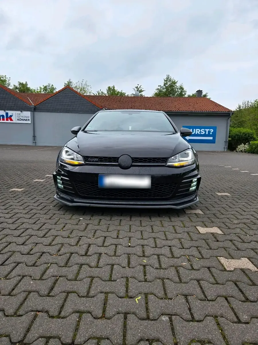 Gebraucht VW Golf VII Edition 238 PS (175 kW) 2015 Schwarz Limousine