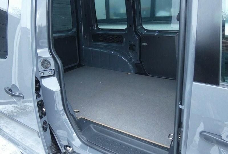 Gebraucht VW Caddy 125 PS (91 kW) 2017 Grau Van / Kleinbus