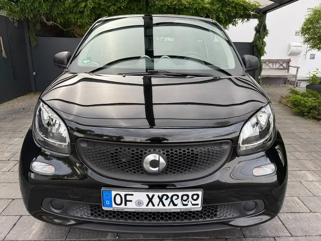 Gebraucht Smart ForFour 71 PS (52 kW) 2016 Schwarz Kleinwagen