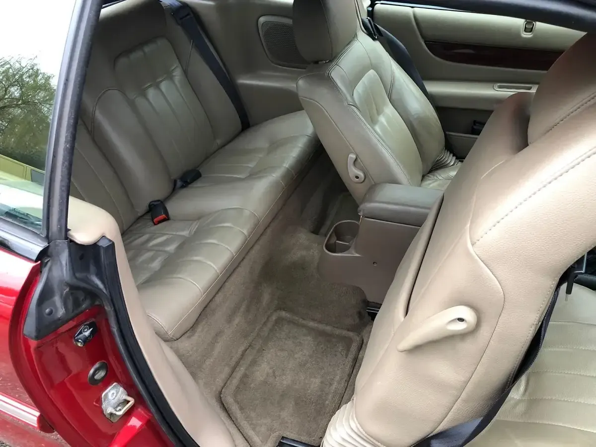 Gebraucht Chrysler Sebring Cabriolet 145 PS (106 kW) 2001 Rot Cabrio