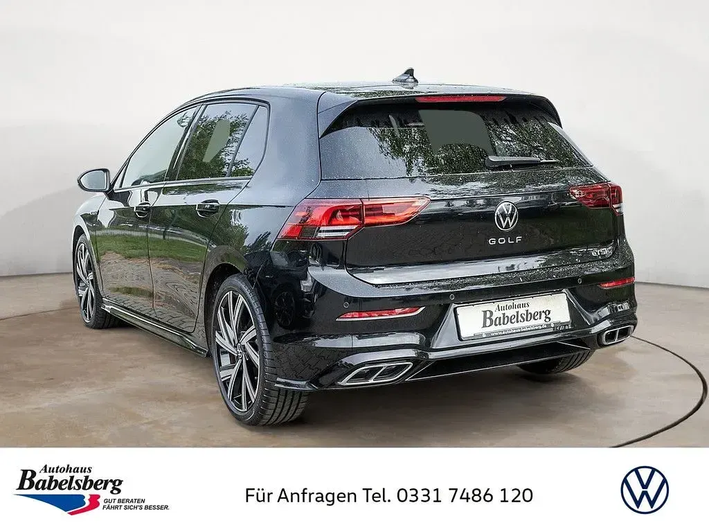 Gebraucht VW Golf VIII R-line 150 PS (110 kW) 2024 Schwarz Limousine