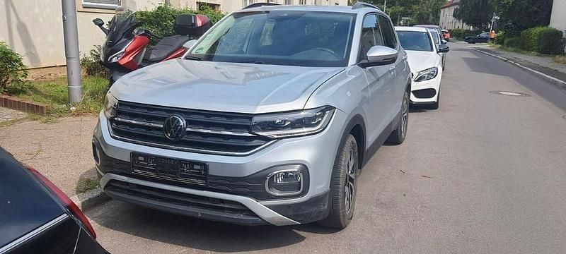 Silber Gebraucht 2023 VW T-Cross Active SUV | 16.200 € (Superpreis) - Bild 1/4