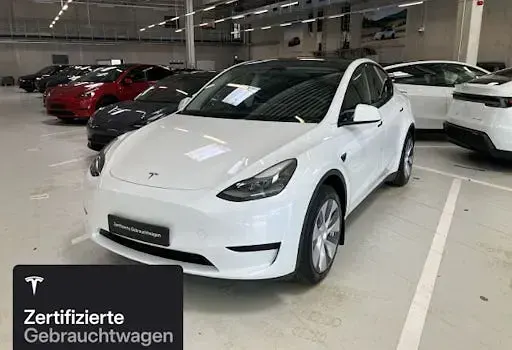 Occasion Tesla Model Y RWD 188 kW (256 ch) 2024 Blanc SUV