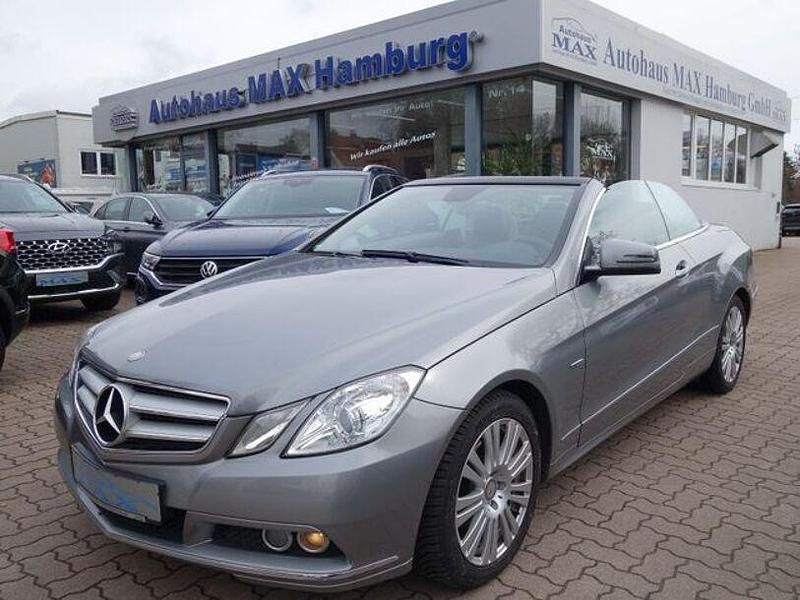 Gebraucht Mercedes E200 184 PS (135 kW) 2010 Silber Cabrio