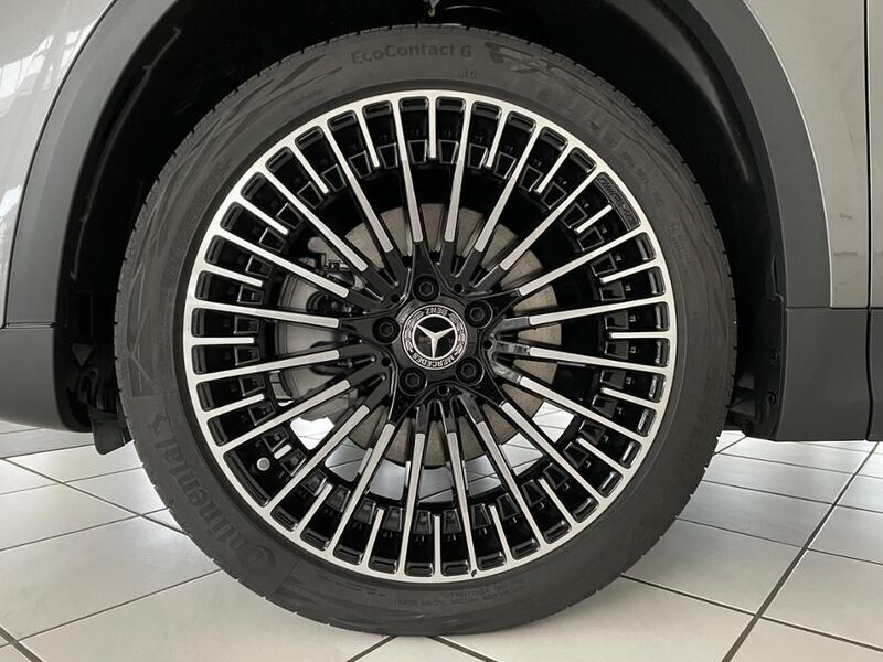 Gebraucht Mercedes EQA250 Night 139 kW (190 PS) 2022 Mountaingrau metallic SUV