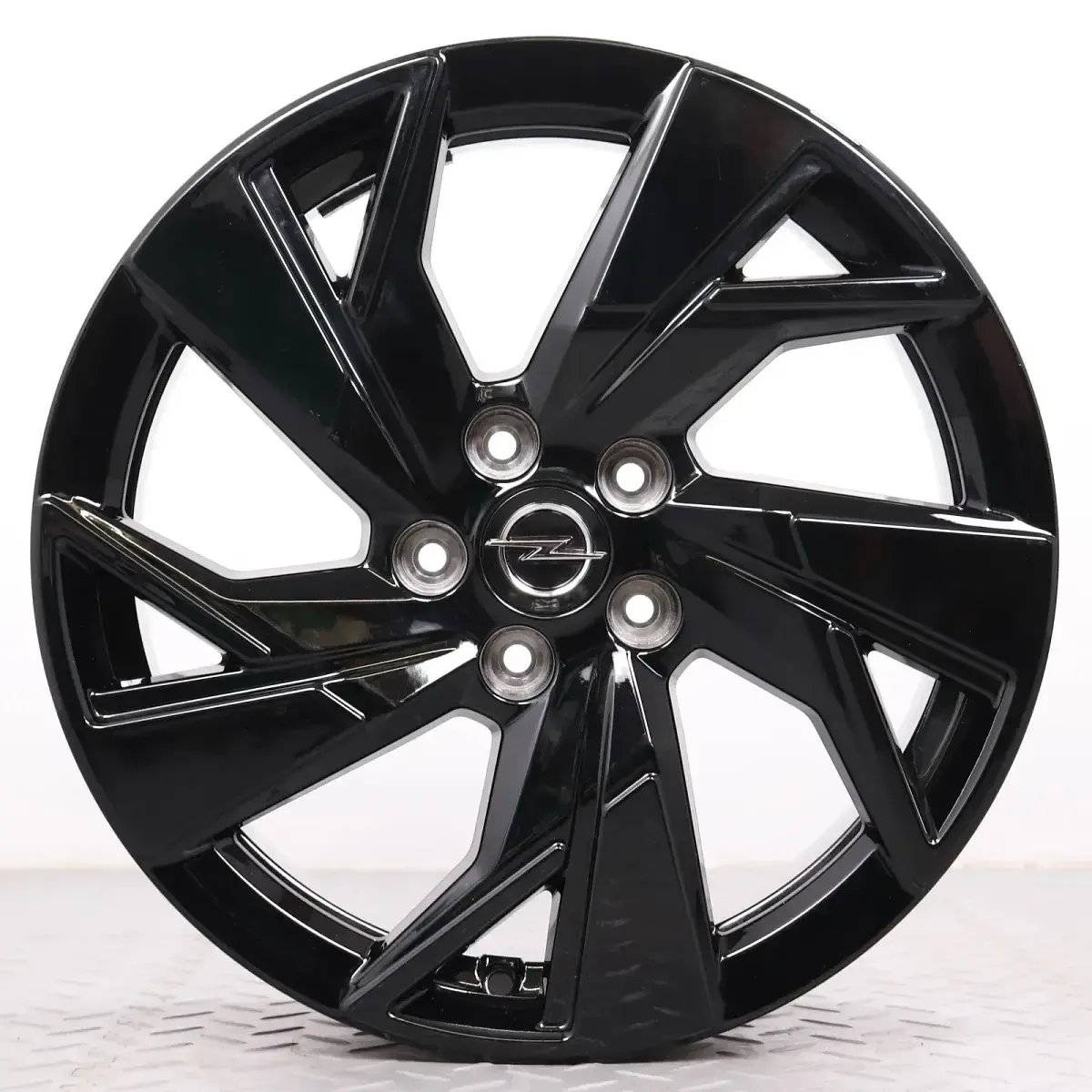 Gebraucht Opel Astra Edition 131 PS (96 kW) 2024 Schwarz Kleinwagen
