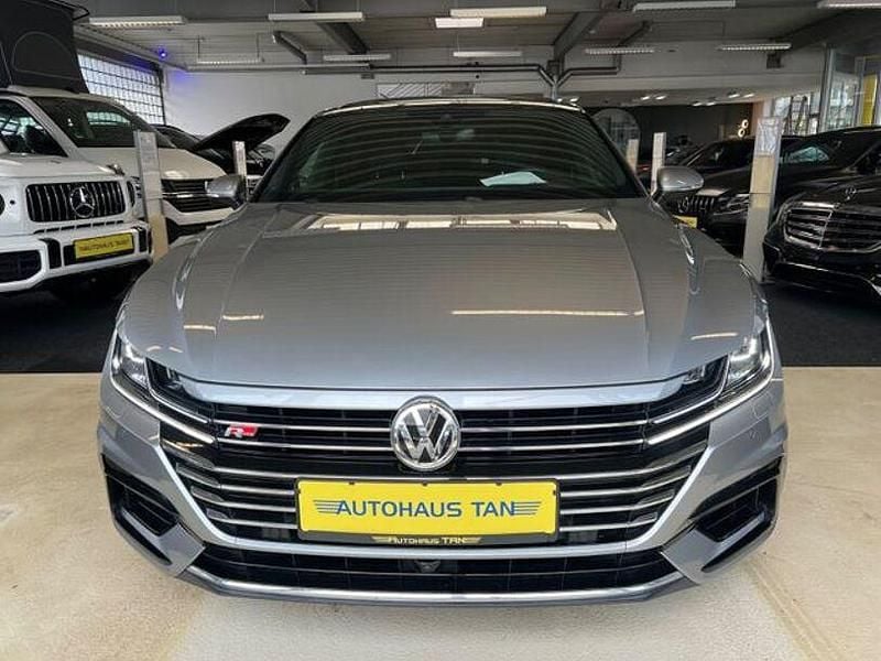 Gebraucht VW Arteon R-line 239 PS (175 kW) 2018 Silber Kleinwagen