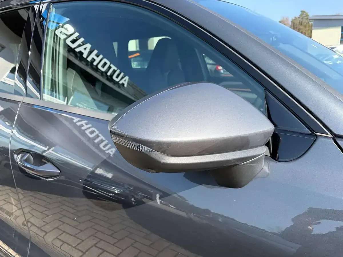 Neu Cupra Terramar VZ 265 PS (194 kW) 2026 Timanfayagrau SUV