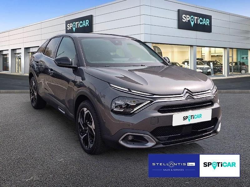 Gebraucht Citroën C4 Shine 131 PS (96 kW) 2024 Grau SUV