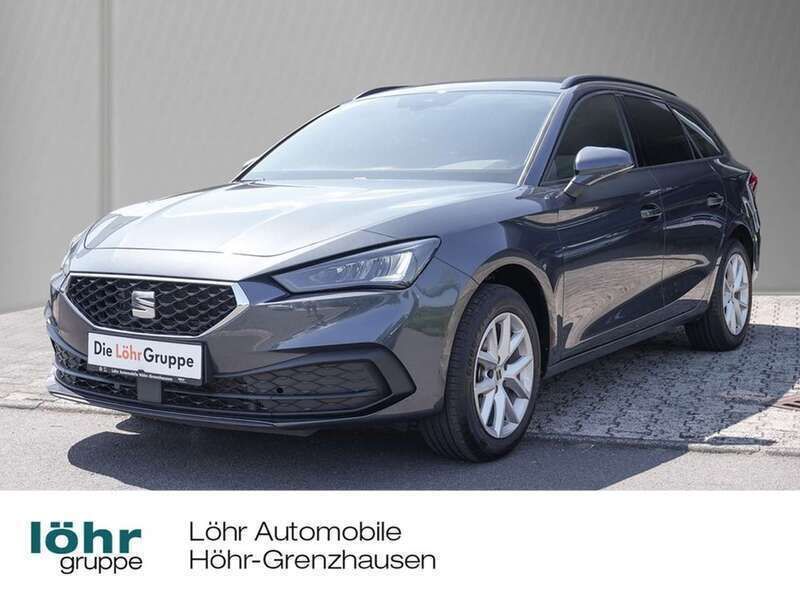 Grau Gebraucht 2024 Seat Leon ST Style Kombi | 20.980 € (Superpreis) - Bild 1/4
