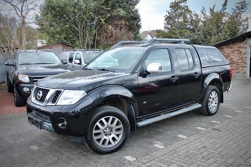 Gebraucht Nissan Navara 231 PS (169 kW) 2013 Braun Pickup
