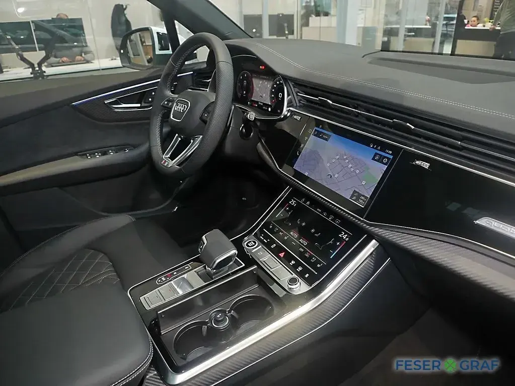 Gebraucht Audi Q7 S-Line 286 PS (210 kW) 2025 Gletscherweiß SUV