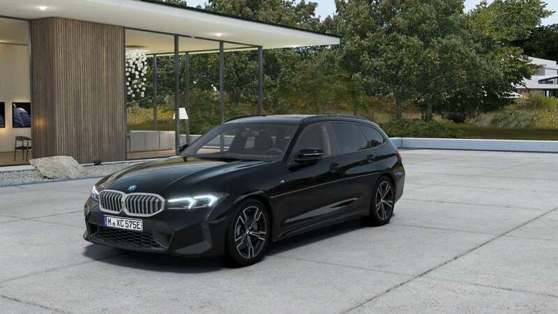 Saphirschwarz metallic Gebraucht 2025 BMW 330e Kombi | 54.299 € (Teuer) - Bild 1/4