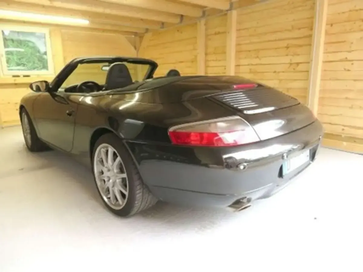 Gebraucht Porsche 911 Carrera 4 Cabriolet 300 PS (220 kW) 2001 Schwarz Cabrio