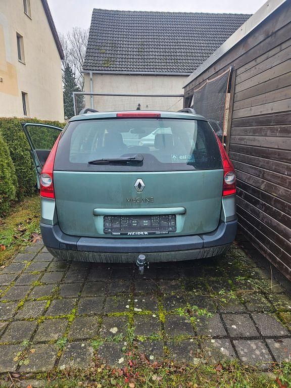 Gebraucht Renault Mégane II 113 PS (83 kW) 2004 Grün Limousine