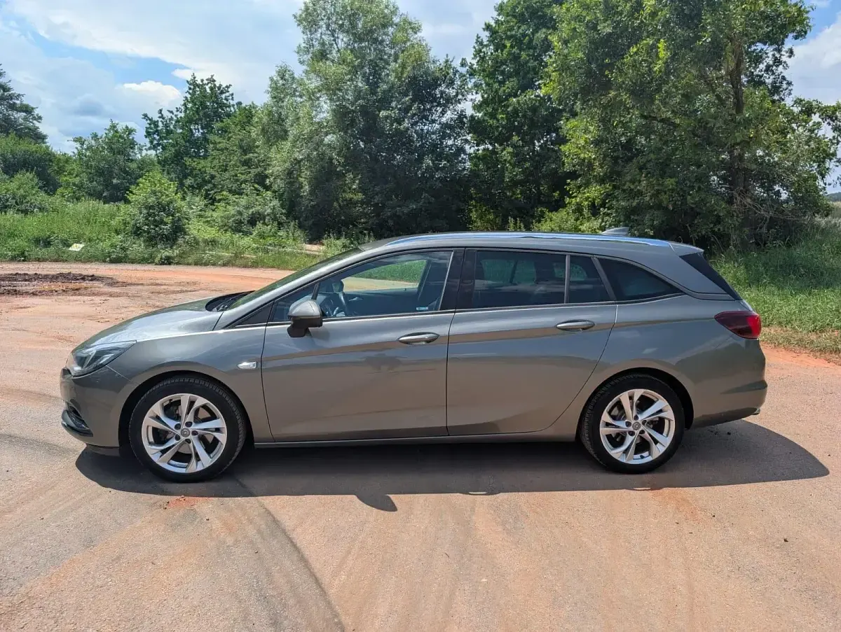 Gebraucht Opel Astra 200 PS (147 kW) 2018 Grau Kombi