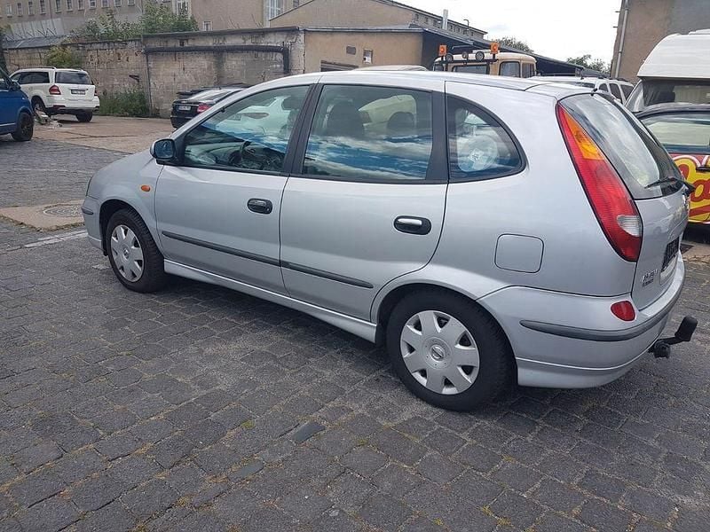 Gebraucht Nissan Almera Tino Visia 116 PS (85 kW) 2005 Van / Kleinbus