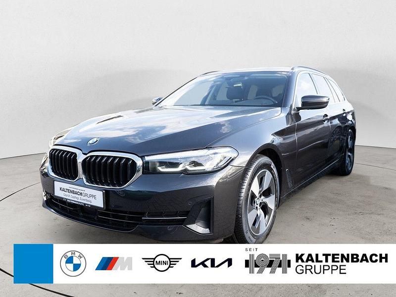 Gebraucht BMW 520 190 PS (139 kW) 2022 Sophistograu Kombi