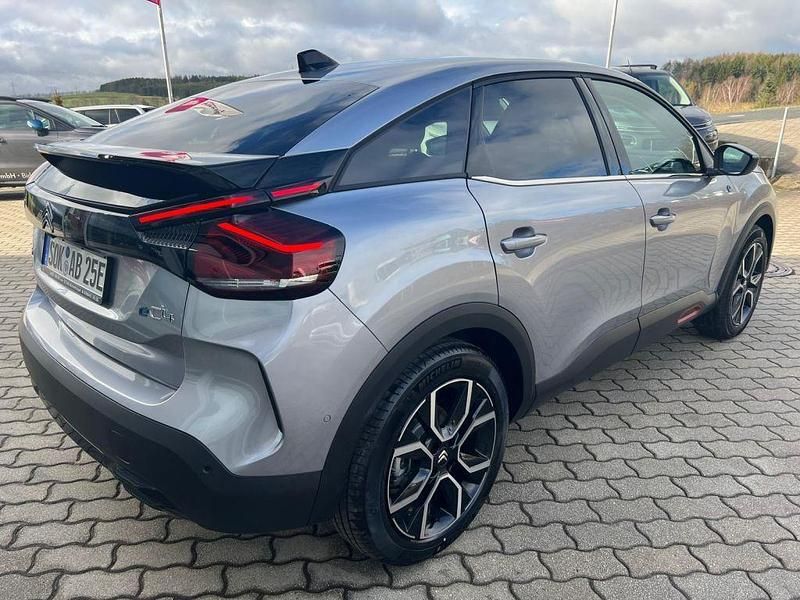 Gebraucht Citroën e-C4 Shine 100 kW (136 PS) 2023 Grau Limousine