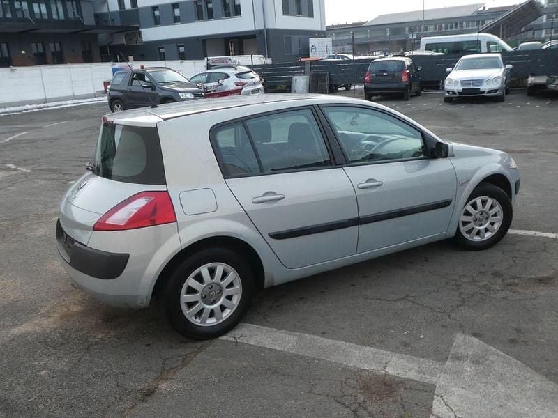 Gebraucht Renault Mégane II Exception 113 PS (83 kW) 2005 Silber Limousine