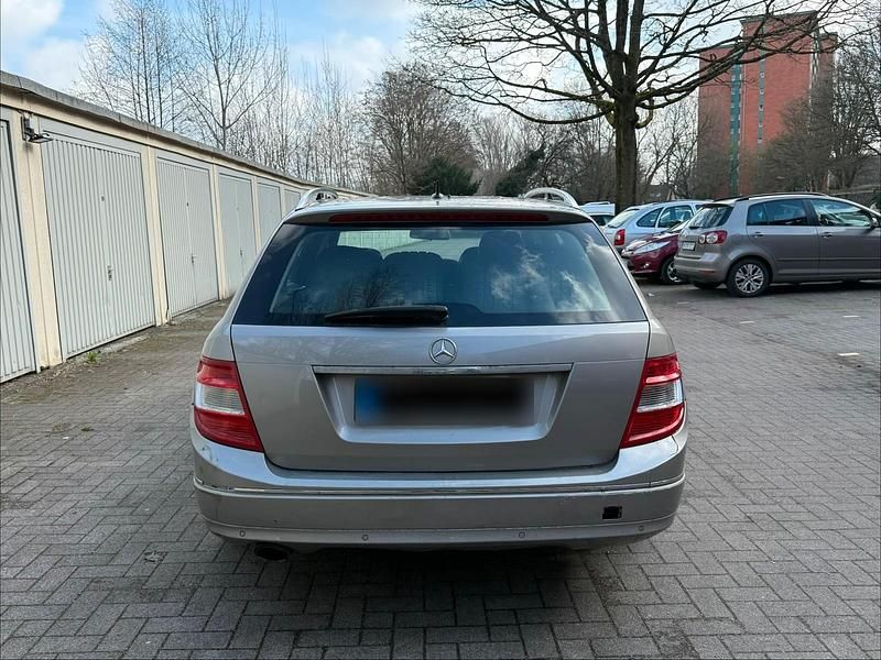 Gebraucht Mercedes C220 170 PS (125 kW) 2008 Silber Kombi