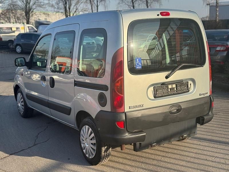 Gebraucht Renault Kangoo 75 PS (55 kW) 2002 Silber Van / Kleinbus