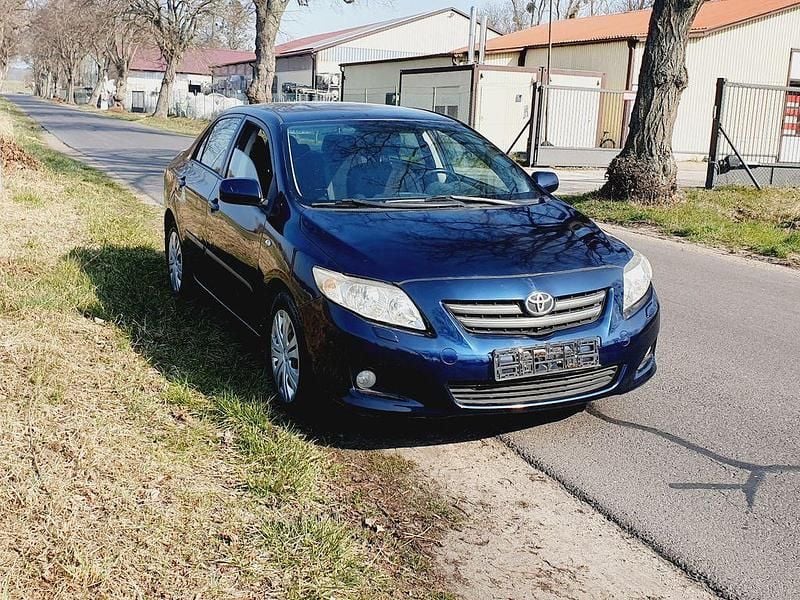 Blau Gebraucht 2007 Toyota Corolla Limousine | 2.800 € (Guter Preis) - Bild 1/4