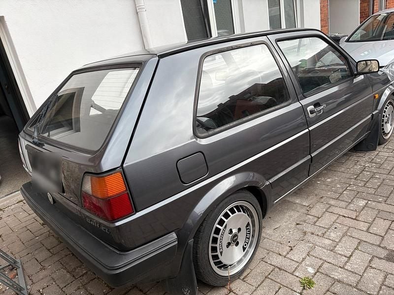 Second-hand VW Golf 55 CP (40 kW) 1991 Gri Coupe
