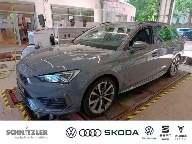 Graphengrau Gebraucht 2022 Cupra Leon Kombi | 25.970 € (Fairer Preis) - Bild 1/2