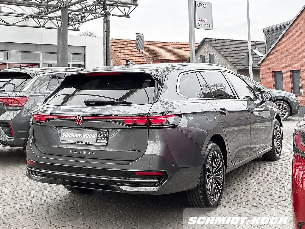 Neu VW Passat Elegance 150 PS (110 kW) 2026 Diabasgrau (grau) Kombi