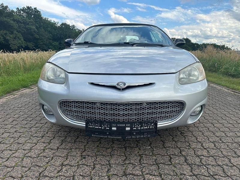 Gebraucht Chrysler Sebring Cabriolet 203 PS (149 kW) 2001 Silber Cabrio