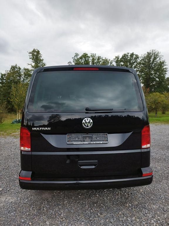 Gebraucht VW Multivan 150 PS (110 kW) 2021 Schwarz Van