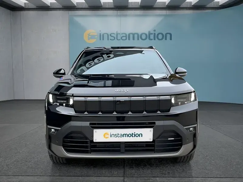 Neu Jeep Compass 145 PS (106 kW) 2026 Schwarz SUV