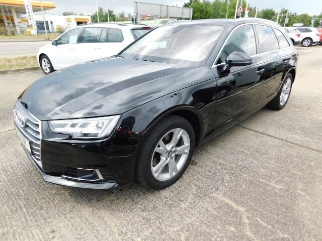 Gebraucht Audi A4 Sport 150 PS (110 kW) 2017 Schwarz Kombi
