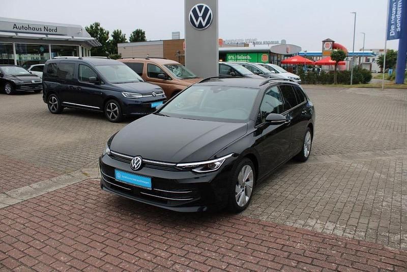 Schwarz Gebraucht 2024 VW Golf VIII Goal Kombi | 29.990 € (Superpreis) - Bild 1/4