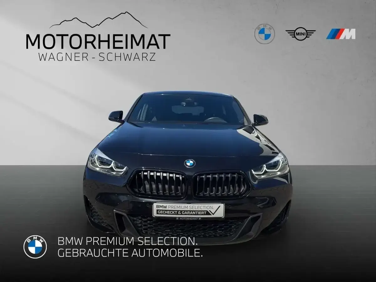 Gebraucht BMW X2 M Sport 136 PS (100 kW) 2022 Saphirschwarz metallic SUV