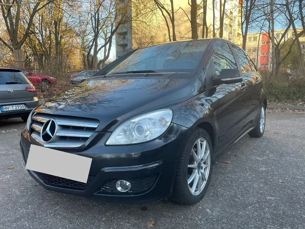 Gebraucht Mercedes B180 109 PS (80 kW) 2009 Schwarz Van / Kleinbus