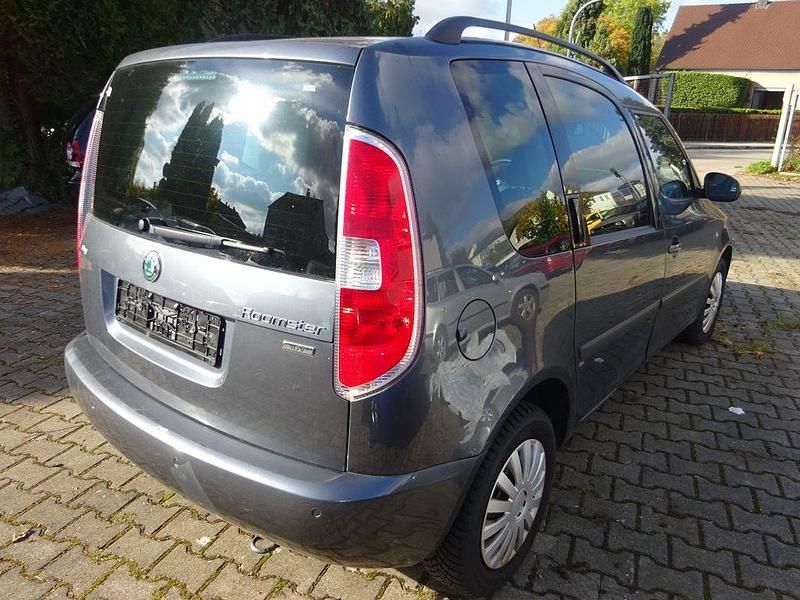 Gebraucht Skoda Roomster Style 86 PS (63 kW) 2009 Grau Van / Kleinbus